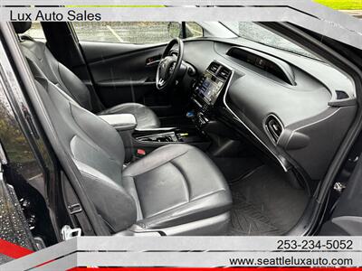 2020 Toyota Prius XLE   - Photo 13 - Woodinville, WA 98077