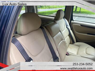 2001 Volvo V70 XC - Photo 27 - Woodinville, WA 98077