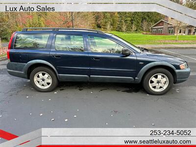 2001 Volvo V70 XC   - Photo 8 - Woodinville, WA 98077