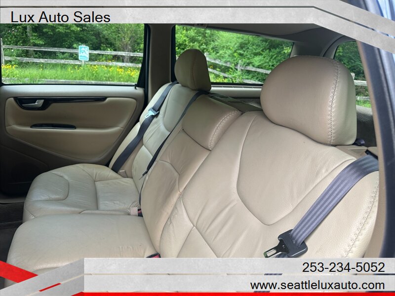 2001 Volvo V70 XC - Photo 23 - Woodinville, WA 98077