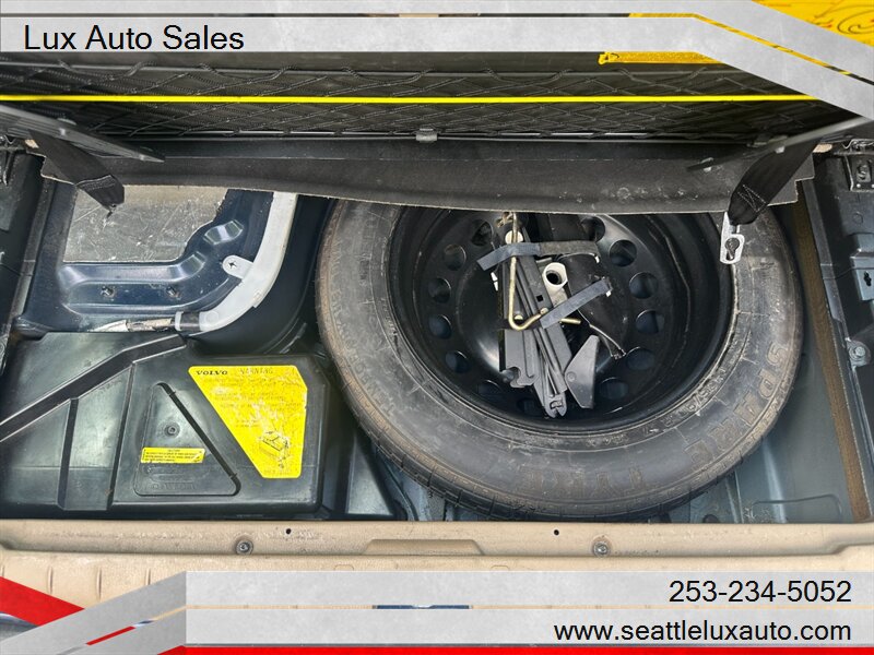 2001 Volvo V70 XC - Photo 29 - Woodinville, WA 98077