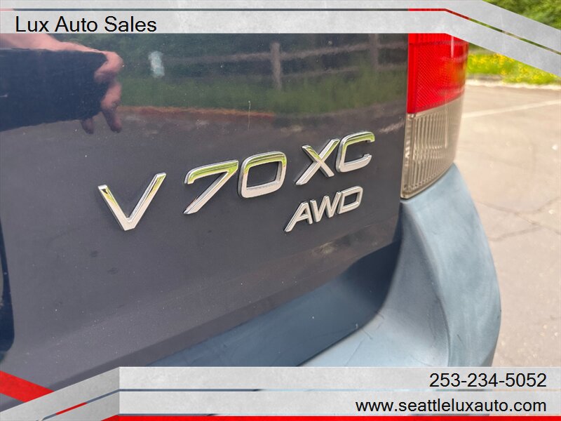 2001 Volvo V70 XC - Photo 5 - Woodinville, WA 98077