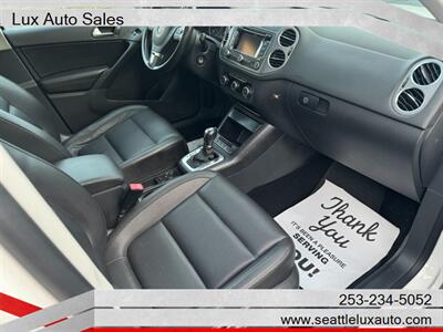 2011 Volkswagen Tiguan SE 4Motion   - Photo 10 - Woodinville, WA 98077