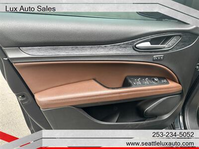 2019 Alfa Romeo Stelvio Sport   - Photo 17 - Woodinville, WA 98077