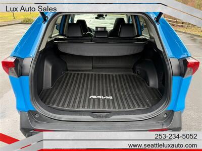 2020 Toyota RAV4 XLE Premium   - Photo 24 - Woodinville, WA 98077
