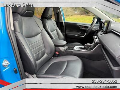 2020 Toyota RAV4 XLE Premium   - Photo 19 - Woodinville, WA 98077
