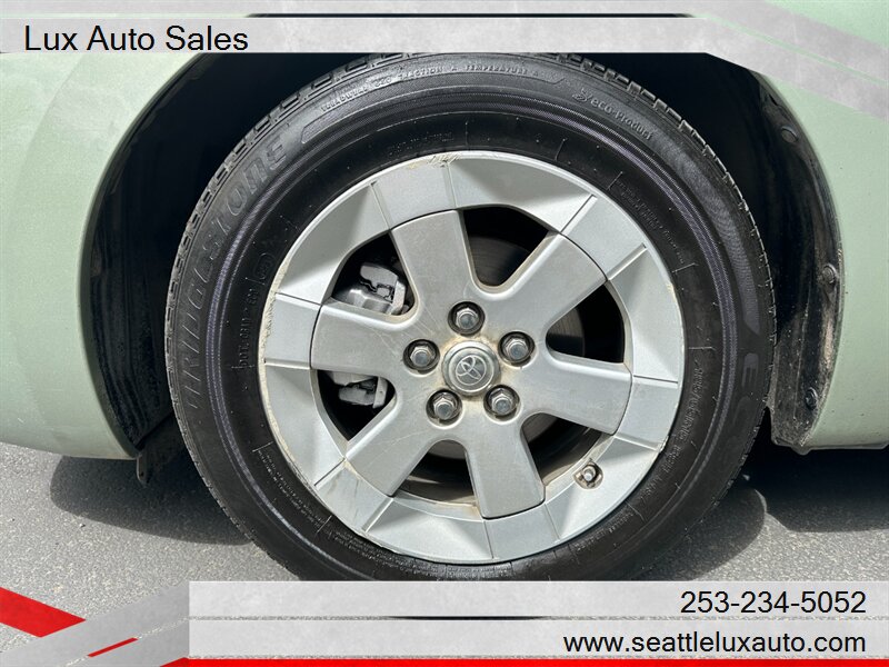 2005 Toyota Prius - Photo 9 - Woodinville, WA 98077