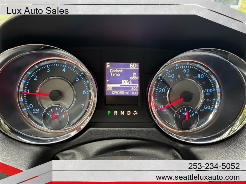 2015 Chrysler Town and Country Touring - Photo 26 - Woodinville, WA 98077