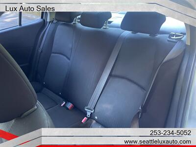 2015 Mazda MAZDA3 i SV   - Photo 12 - Woodinville, WA 98077