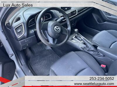 2015 Mazda MAZDA3 i SV   - Photo 11 - Woodinville, WA 98077