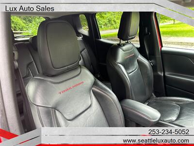 2015 Jeep Renegade Trailhawk   - Photo 11 - Woodinville, WA 98077