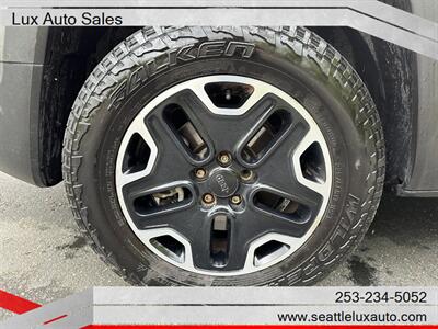 2015 Jeep Renegade Trailhawk   - Photo 28 - Woodinville, WA 98077