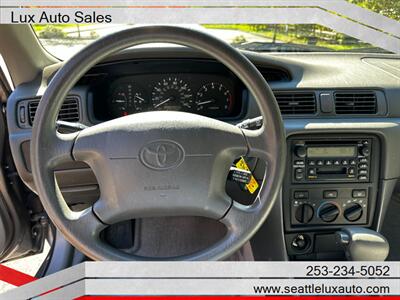 2001 Toyota Camry LE V6   - Photo 12 - Woodinville, WA 98077