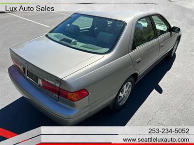 2001 Toyota Camry LE V6   - Photo 5 - Woodinville, WA 98077