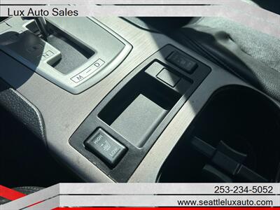 2014 Subaru Outback 2.5i Limited   - Photo 13 - Woodinville, WA 98077