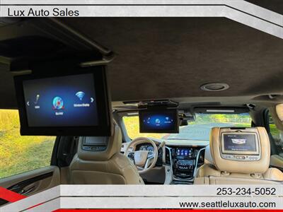 2018 Cadillac Escalade Platinum  Platinum - Photo 23 - Woodinville, WA 98077