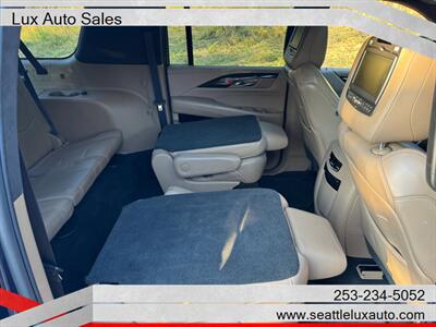 2018 Cadillac Escalade Platinum  Platinum - Photo 21 - Woodinville, WA 98077