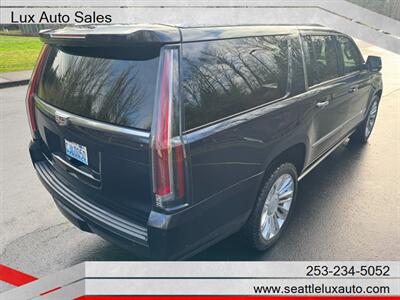2018 Cadillac Escalade Platinum  Platinum - Photo 11 - Woodinville, WA 98077