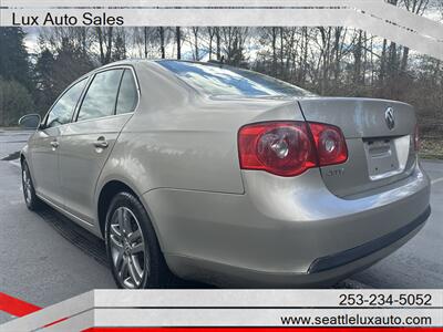 2005 Volkswagen Jetta 2.5   - Photo 7 - Woodinville, WA 98077