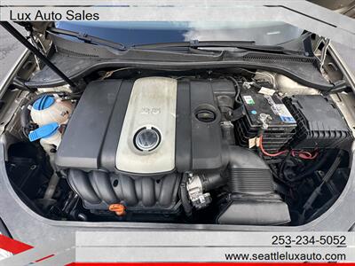 2005 Volkswagen Jetta 2.5   - Photo 9 - Woodinville, WA 98077