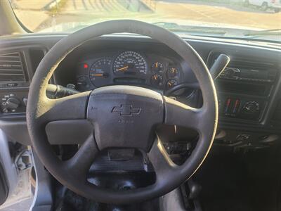 2005 Chevrolet Silverado 2500 Work Truck 2dr Regular Cab Work Truck   - Photo 10 - Boise, ID 83714