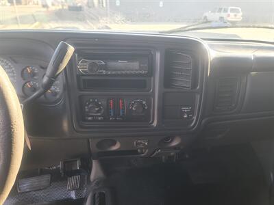 2005 Chevrolet Silverado 2500 Work Truck 2dr Regular Cab Work Truck   - Photo 11 - Boise, ID 83714