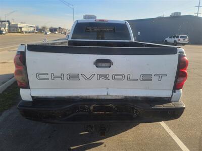 2005 Chevrolet Silverado 2500 Work Truck 2dr Regular Cab Work Truck   - Photo 6 - Boise, ID 83714