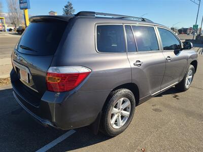 2010 Toyota Highlander   - Photo 7 - Boise, ID 83714