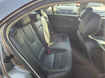2010 Ford Fusion SEL - Photo 15 - Boise, ID 83714