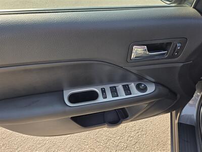 2010 Ford Fusion SEL - Photo 11 - Boise, ID 83714