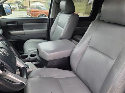 2014 Toyota Sequoia SR5   - Photo 17 - Boise, ID 83714