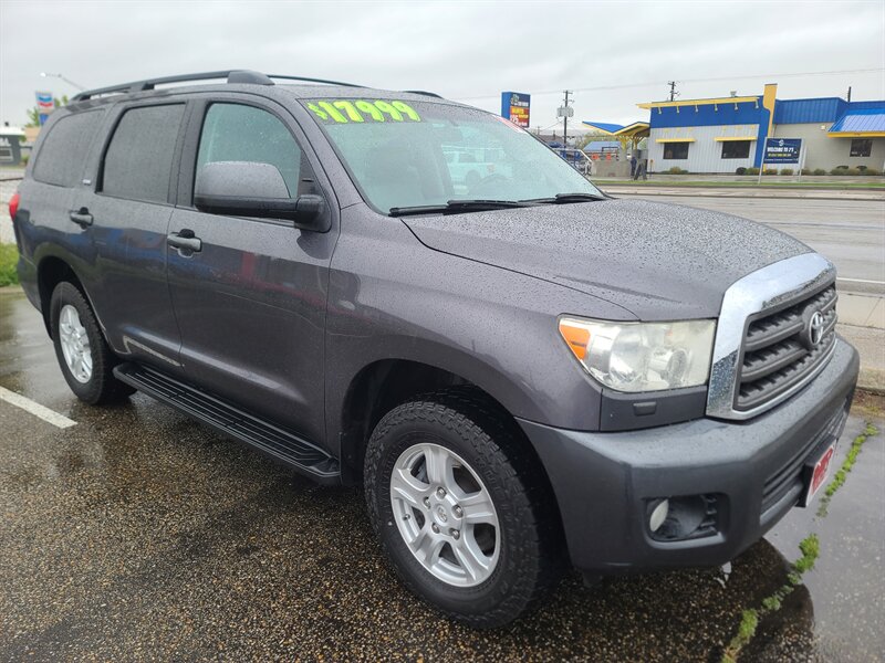 2014 Toyota Sequoia SR5   - Photo 1 - Boise, ID 83714