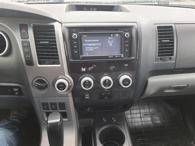 2014 Toyota Sequoia SR5   - Photo 10 - Boise, ID 83714