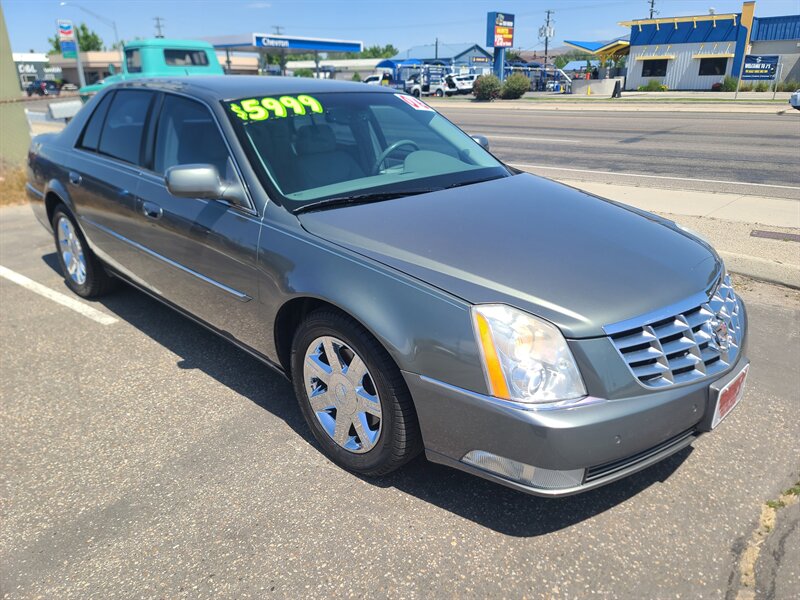 2006 Cadillac DTS Luxury I's photo