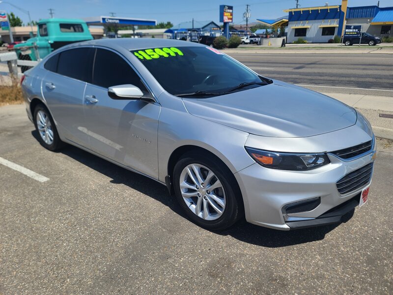 2018 Chevrolet Malibu LT  