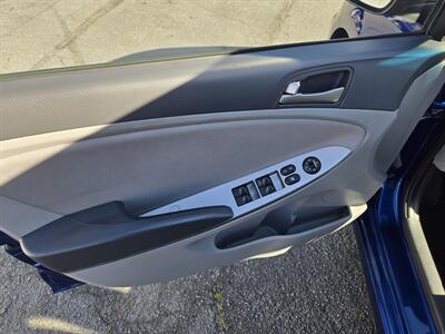 2015 Hyundai ACCENT GLS - Photo 11 - Boise, ID 83714