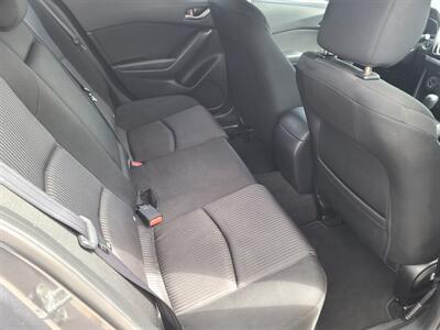 2014 Mazda Mazda3 i Touring   - Photo 18 - Boise, ID 83714