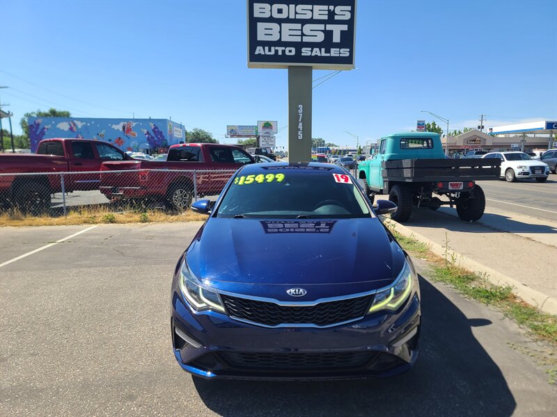 2019 Kia Optima LX  