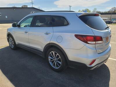 2017 Hyundai SANTA FE SE   - Photo 5 - Boise, ID 83714
