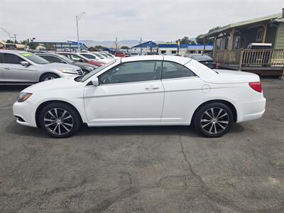 2013 Chrysler 200 S   - Photo 4 - Boise, ID 83714