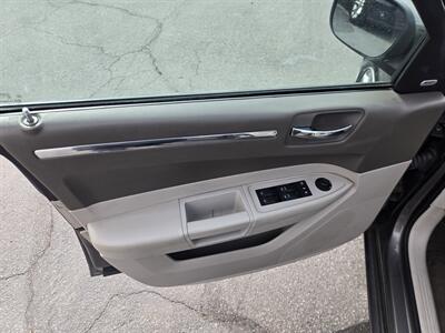2008 Chrysler 300 Touring - Photo 11 - Boise, ID 83714