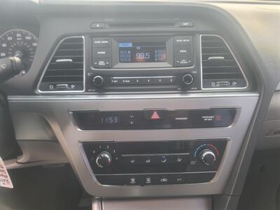 2015 Hyundai SONATA SE - Photo 10 - Boise, ID 83714