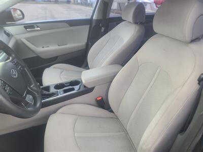 2015 Hyundai SONATA SE - Photo 15 - Boise, ID 83714