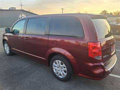 2018 Dodge Grand Caravan SE   - Photo 5 - Boise, ID 83714