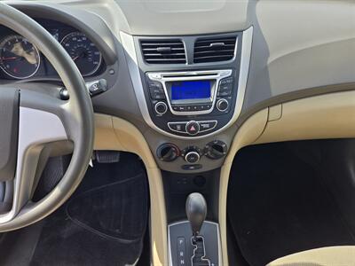 2014 Hyundai ACCENT GLS - Photo 10 - Boise, ID 83714