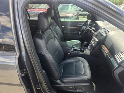 2017 Ford Explorer Limited   - Photo 18 - Boise, ID 83714