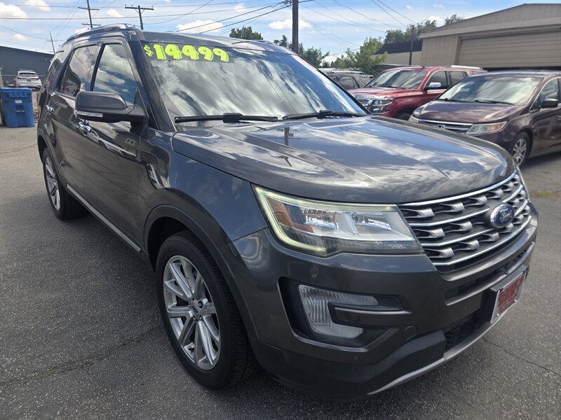 2017 Ford Explorer Limited   - Photo 1 - Boise, ID 83714