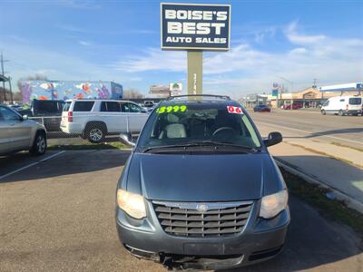 2006 Chrysler Town and Country LX   - Photo 2 - Boise, ID 83714