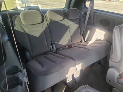 2006 Chrysler Town and Country LX   - Photo 18 - Boise, ID 83714