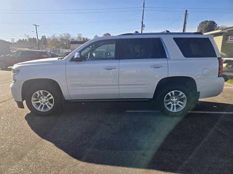 2020 Chevrolet Tahoe Premier photo 3
